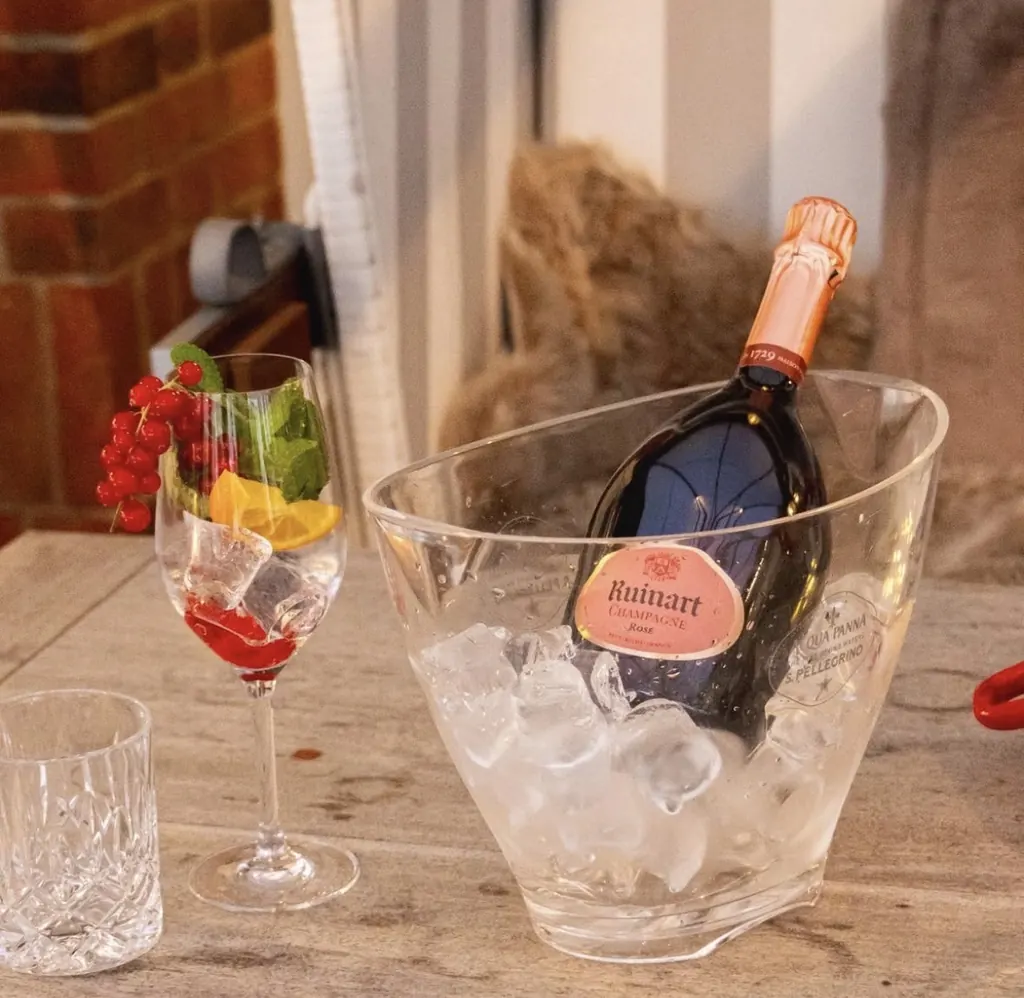 Champagner und Cocktail im Restaurant Dalmatien Sylt – mediterrane Küche in Westerland